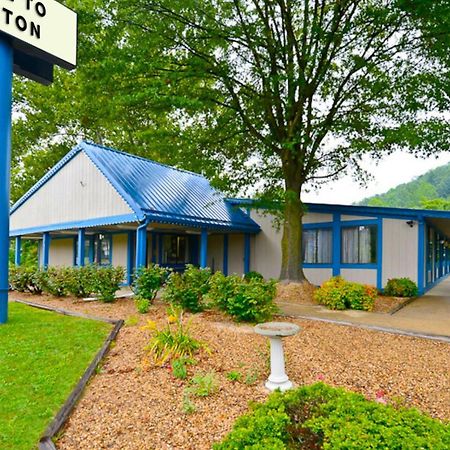 فندق إم ستار كوفينجتون Covington المظهر الخارجي الصورة
