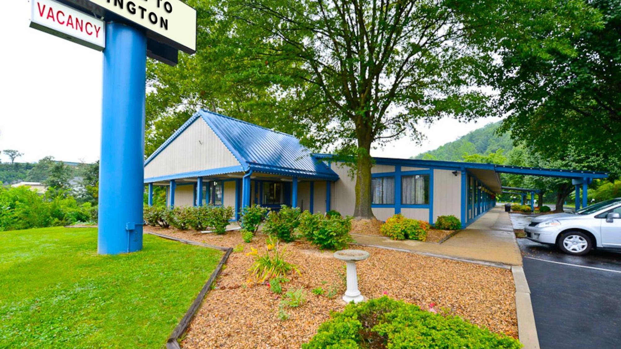فندق إم ستار كوفينجتون Covington المظهر الخارجي الصورة